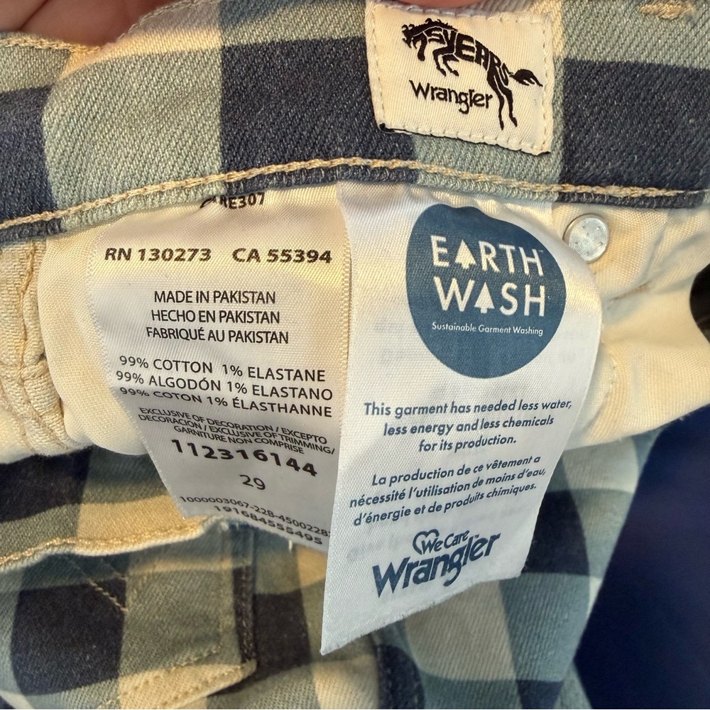 Wrangler Wrock 672 Gingham Cropped Jeans, Size 29, Great Condition! - Picture 14 of 15